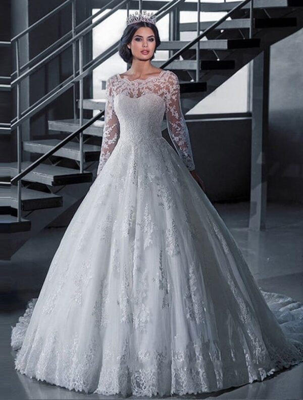 Vestido de Noiva Evasê Princesa Decote Canoa Manga Longa